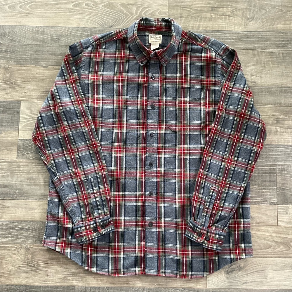 LL Bean Scotch Plaid Flannel Shirt Men’s LARGE Trad Fit Grey Red Black 228061